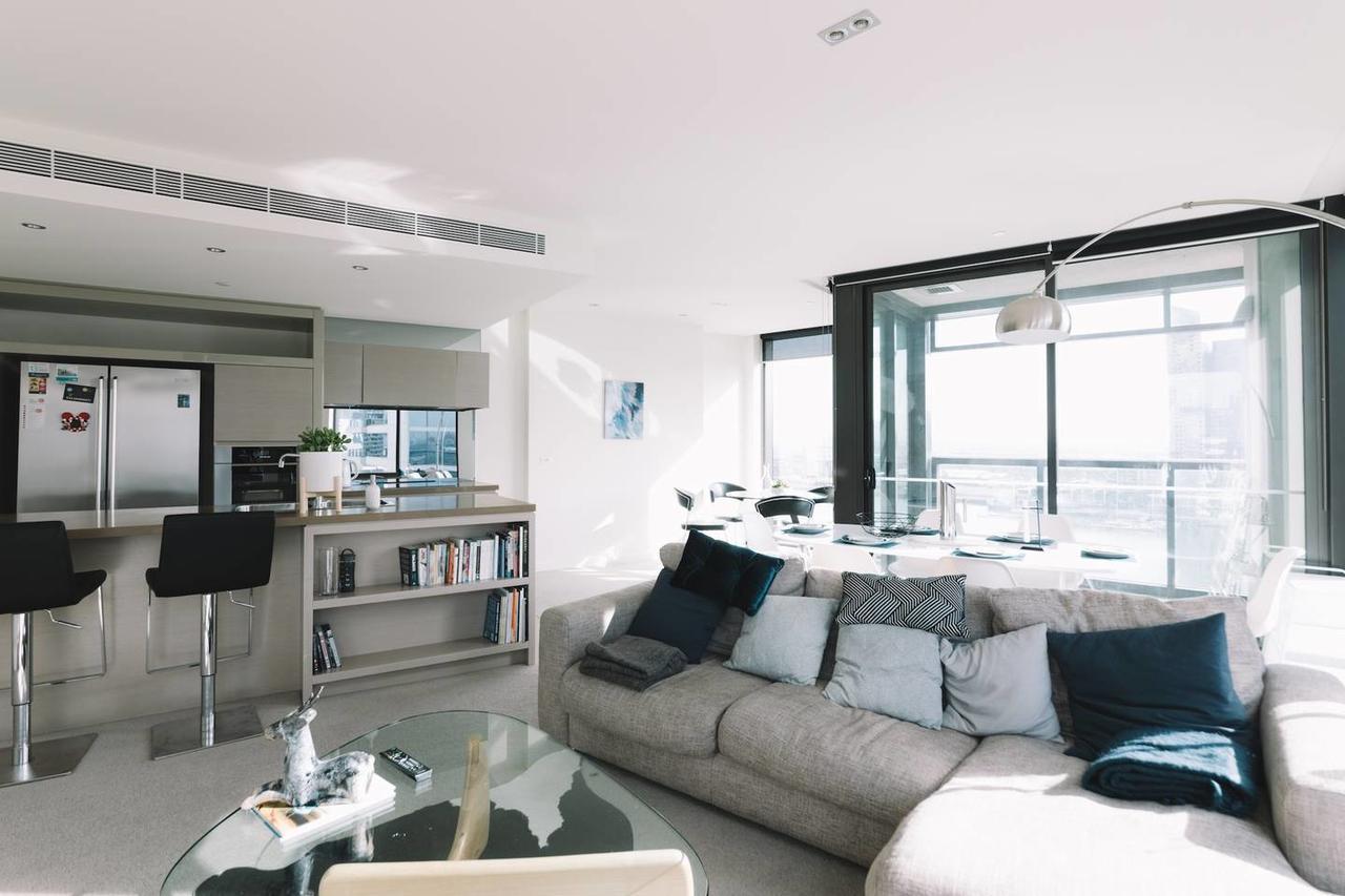 דירות מלבורן Experience Waterfront Luxury With Views מראה חיצוני תמונה