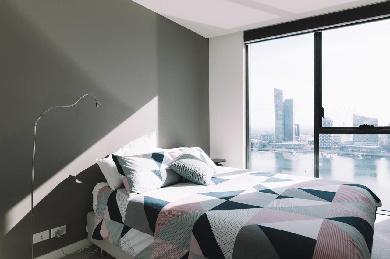 דירות מלבורן Experience Waterfront Luxury With Views מראה חיצוני תמונה
